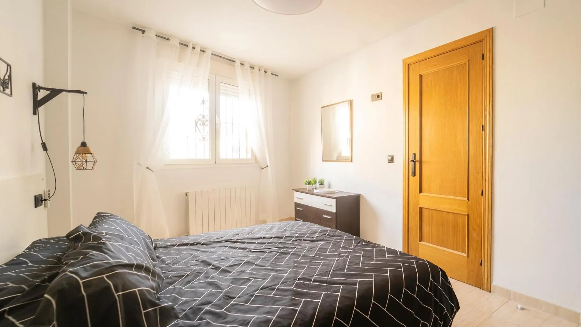 H&H Suite Granada Apartament Armilla 0*,  Spain